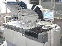 ディスクリート方式 臨床化学自動分析装置